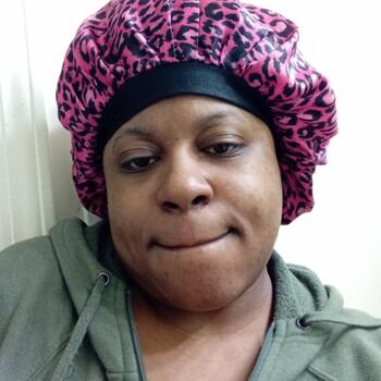 Babysitter in Flint: Angela