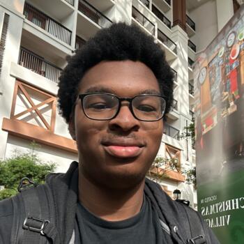 Babysitter in Arlington: Malachi