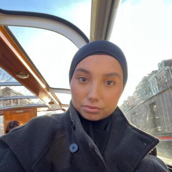 Babysitter Hergnies: Sarah