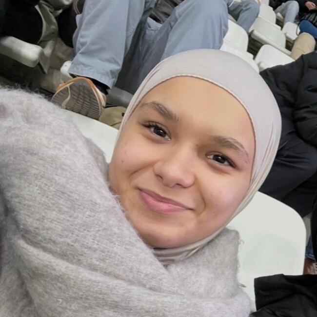 Babysitter in Feignies: Leila