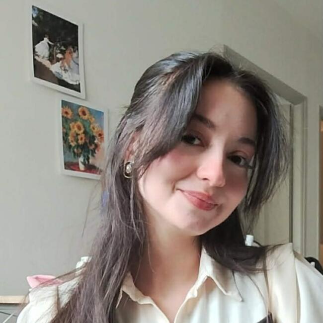 Babysitter in Gagny: Amel