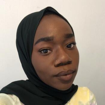 Babysitter in Manchester: Aisha