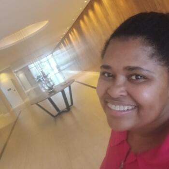 Babysitter in São Paulo: Elaine