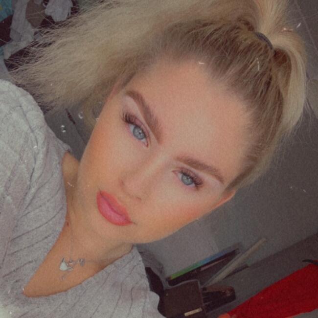 Babysitter in Mansfield: Milan