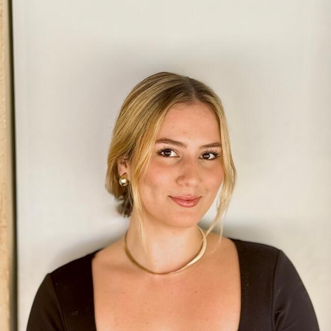 Babysitter in Berlin: Clara