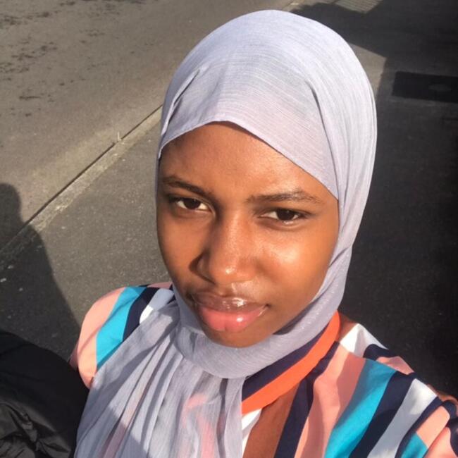 Babysitter in Birmingham: Aishat