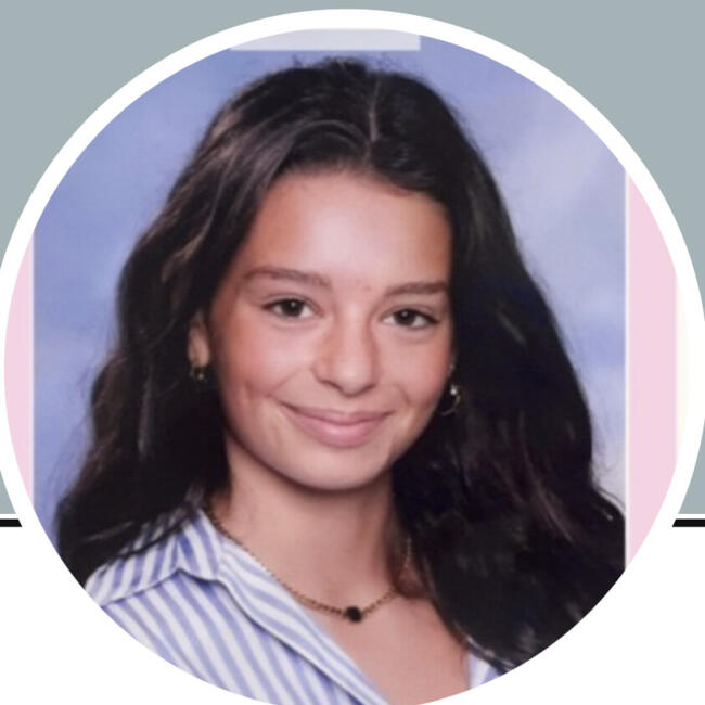 Babysitter in Janvry (Grand Est): Ava