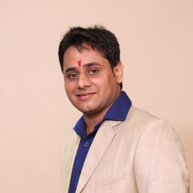 Ghāziābād में बेबीसिटिंग की नौकरी: Harish