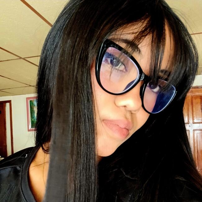 Niñera en Caracas: Nazareth