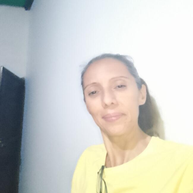 Niñera en San Rafael del Piñal: Melani