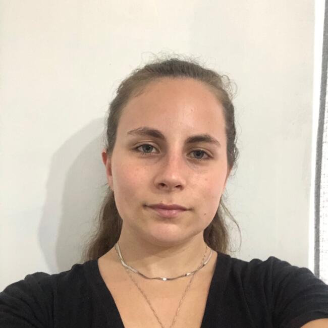 Babysitter in Montevideo: Antonnella