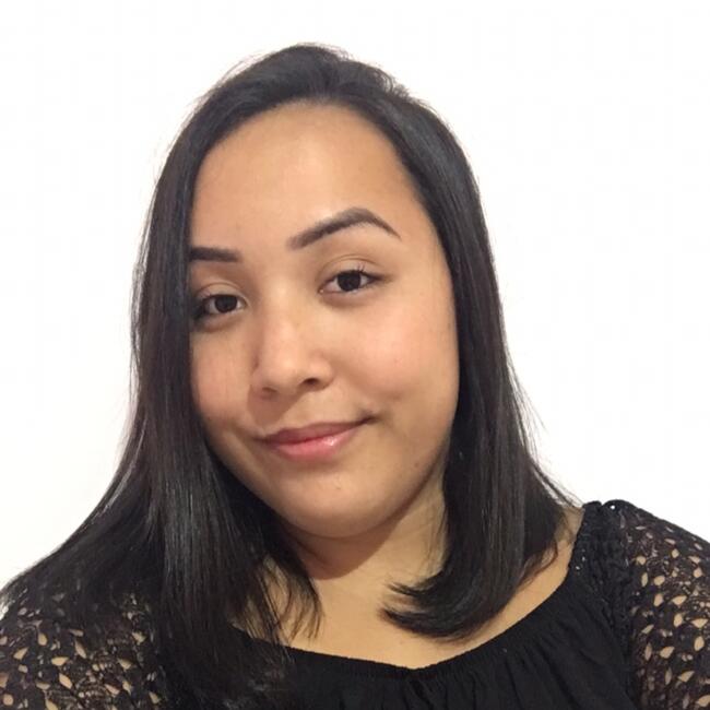 Babysitter in São José dos Campos: Sarah