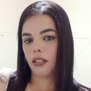 Babysitter in Curitiba: Lohaiza