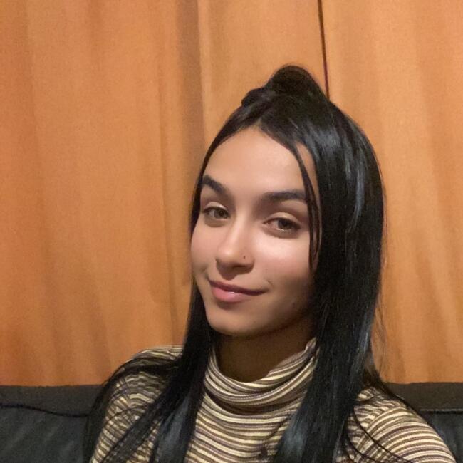 Babysitter in Montevideo: Antonela