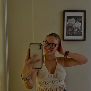 Babysitter in Triel-sur-Seine: Lena