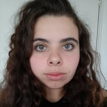 Babysitter in Charleroi: Mariana