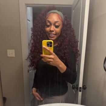 Babysitter in McDonough (Georgia): Nodia