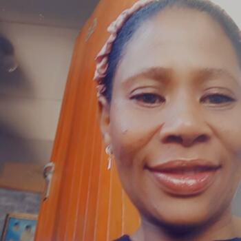 Babysitter Cape Town: Angeline