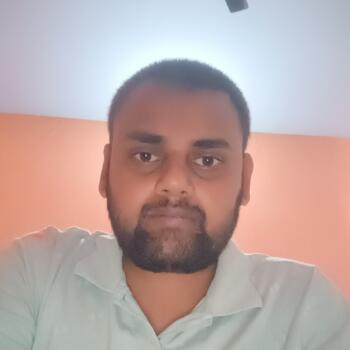 Babysitting job in Ghaziabad: babysitting job Vivek