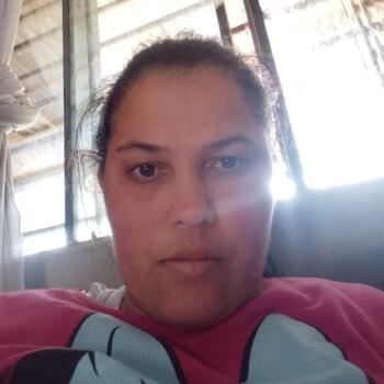 Babysitting job in Pato Branco: Denise