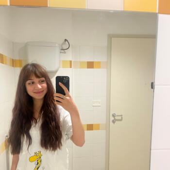 Babysitter in Florence: Alessandra