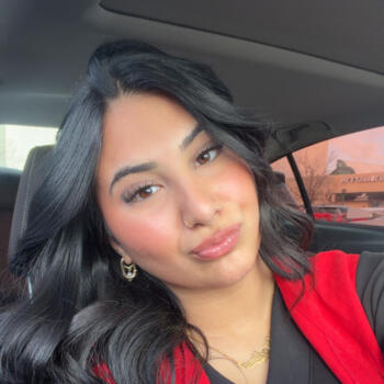 Babysitter Bethpage: Medina