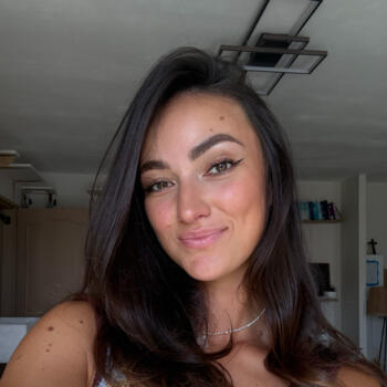 Babysitter in Vallauris: Lyse