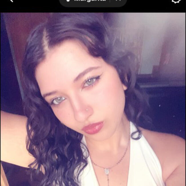 Babysitter in Pontinia: Giulia