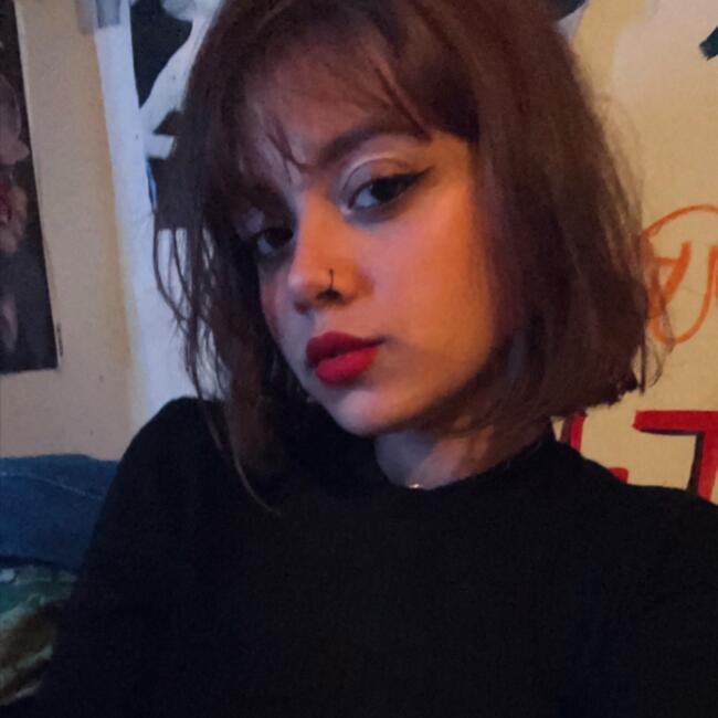 Babysitter in Saint-Mandé: Aicha