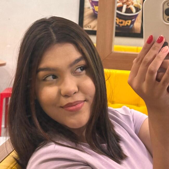 Babysitter in São Luís: Evilyn