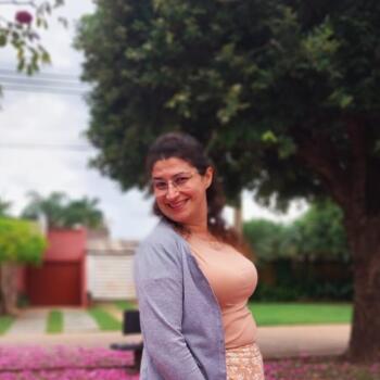 Babysitter Fernandópolis: Elisângela