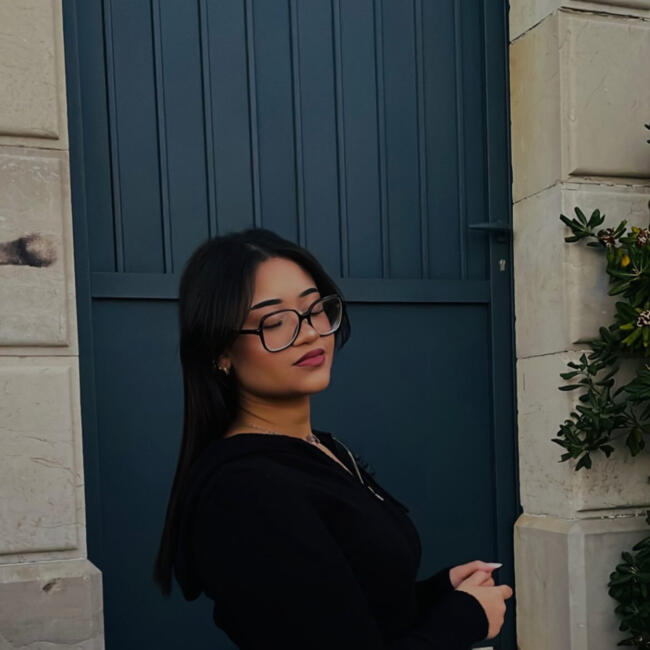 Babysitter in Lannion: Esména