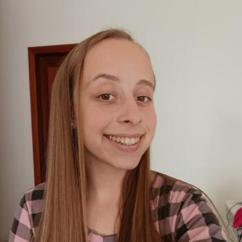 Babysitter in São Bento do Sul: Bruna
