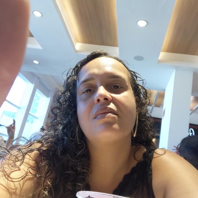 Babysitter in Navegantes: Ágata