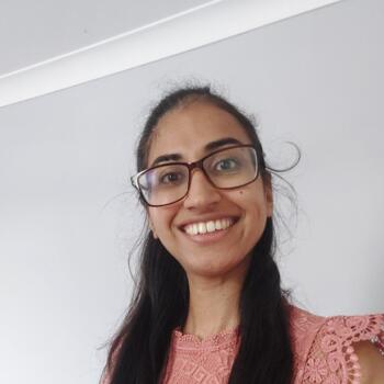 Babysitter in Southampton: Reena