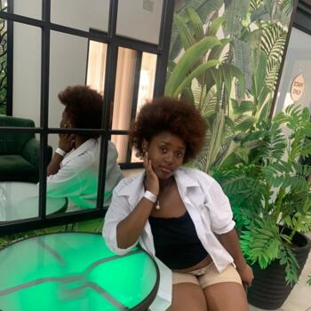 Babysitter Bloemfontein: Nomfundo