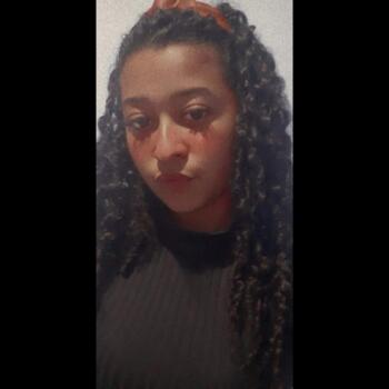 Babysitter in Niterói: Beatriz