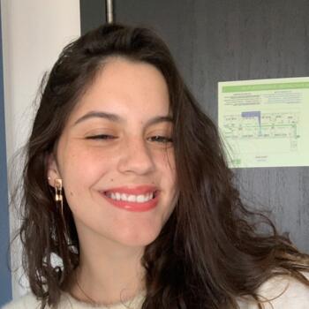 Babysitter in Valladolid: Lía