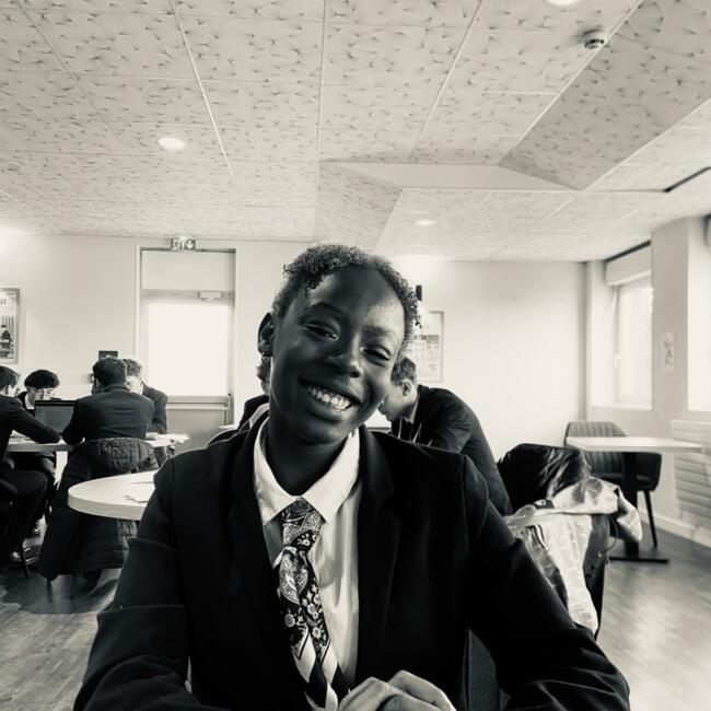 Babysitter in Granville: Elisabeth