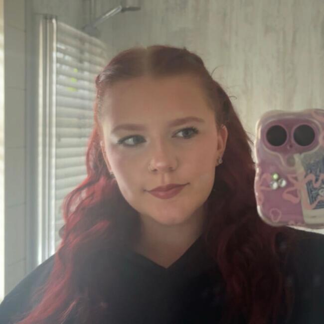 Babysitter in Paisley: Orla