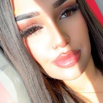 Babysitter in Calgary: Leah Kohli