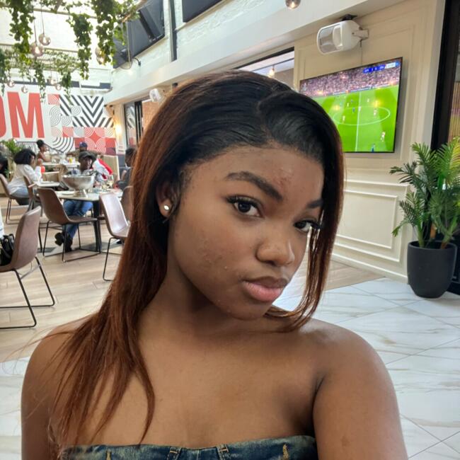 Babysitter in Randburg: Zoe