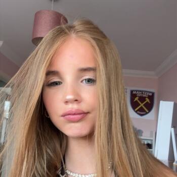 Babysitter in Colchester: Jasmine