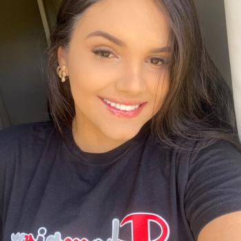 Babysitter in Guarapuava: Laureana