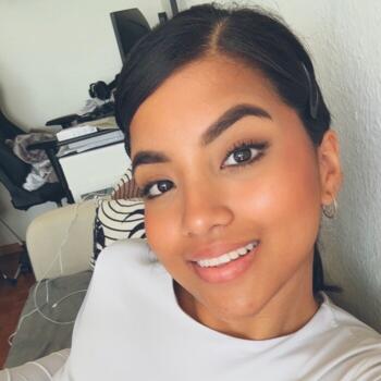 Babysitter Ginevra: Angelina