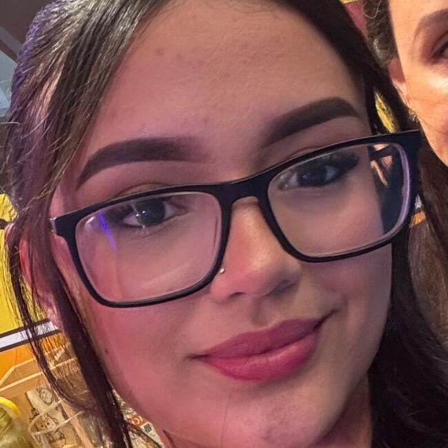 Nanny in Pamplona: Laura