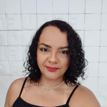 Babysitter in Volta Redonda: Daiana