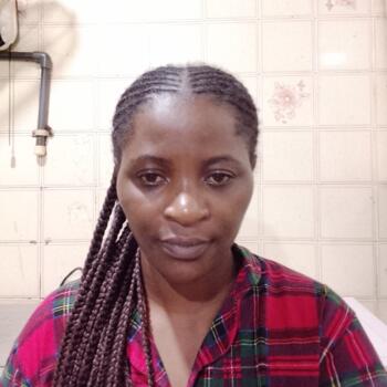 جليسة أطفال في أبوظبي: Natasha