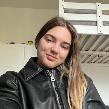 Babysitter a Como: Aurora