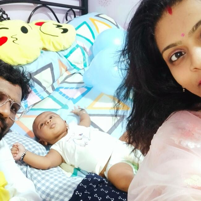 बम्बई में बेबीसिटिंग की नौकरी: Pooja